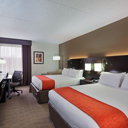 Holiday Inn Express Harrisburg I-81 - Hershey By Ihg Manadahill Exterior photo