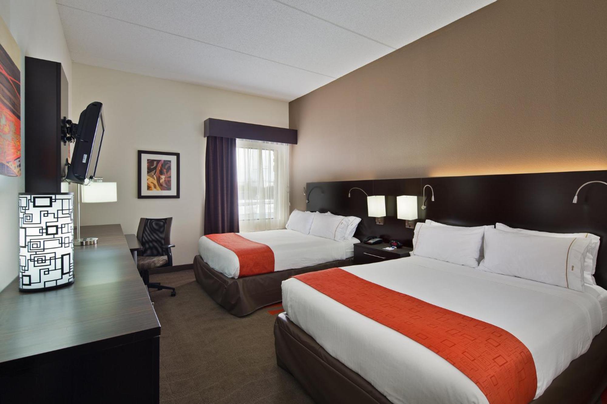 Holiday Inn Express Harrisburg I-81 - Hershey By Ihg Manadahill Exterior photo